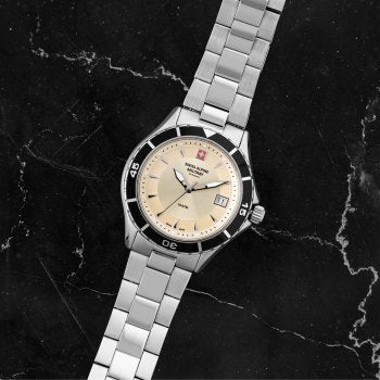 Swiss Alpine Military Diver 7740.1132 - Feel You