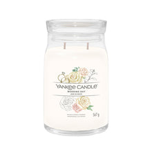 Yankee Candle - Wedding Day Signature Candle - 567.0g - Feel You
